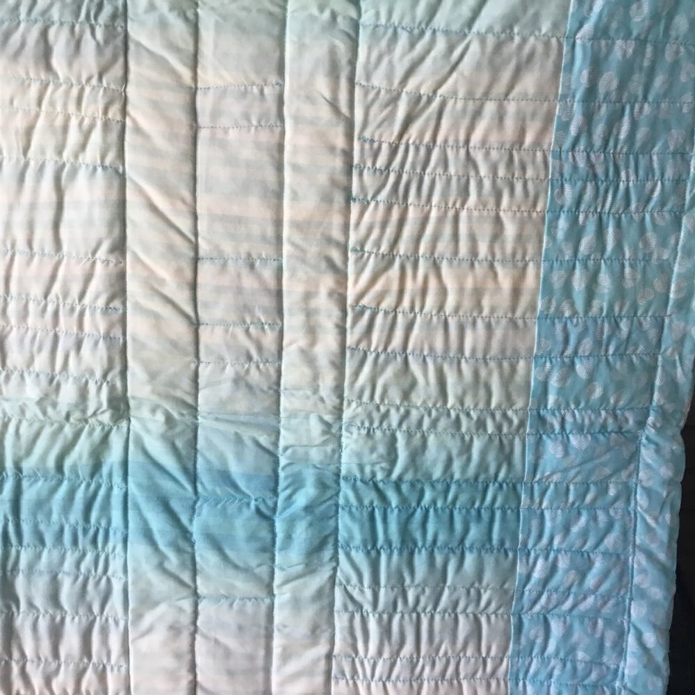 Handmade Quilt Colors of the Carolinas - Picture 15 of 16